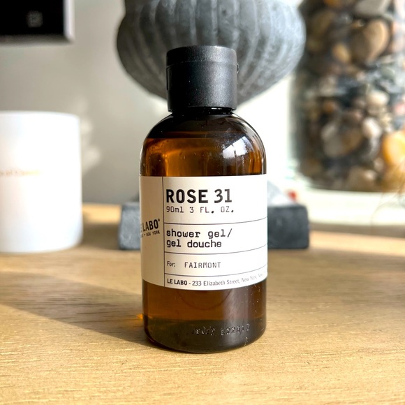 COPY - Le Labo - Rose 31 Toiletry Set - Picture 2 of 5